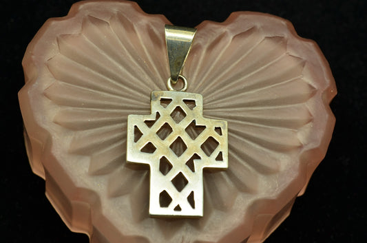 925 Sterling silver cross pendant charm