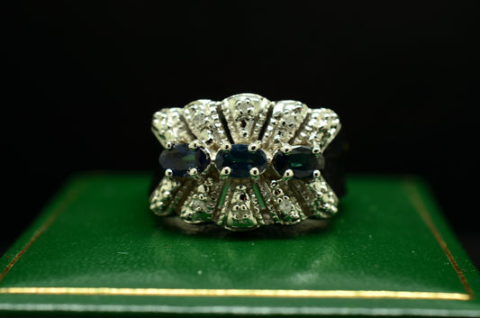 925 Sterling Silver Three Stone Blue Topaz Ring Band w/ Diamond Accents Sz 6.75