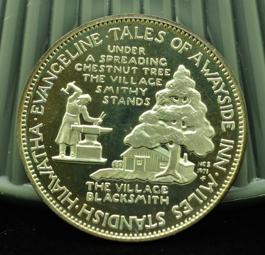 1971 Henry Wadsworth Longfellow Franklin Mint Art Round 92.5% Silver