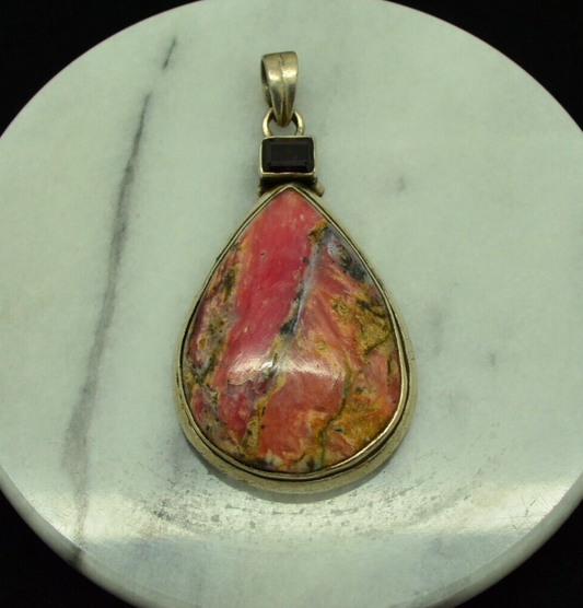 925 Sterling Silver teardrop colorful agate pendant charm w/garnet accent -heavy
