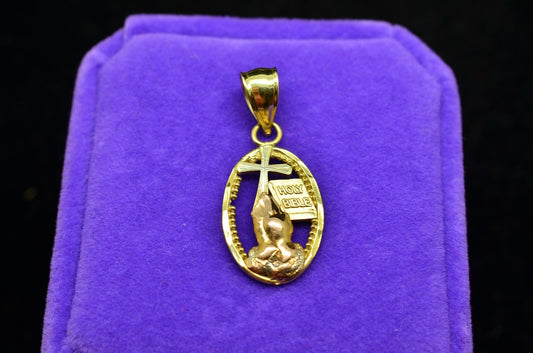 14K Yellow Gold Oval Framed Cross Holy Bible & Prayer Hands Pendant Charm