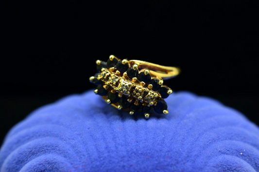 10k Yellow Gold dark blue spinel and diamond cocktail ring band size 4