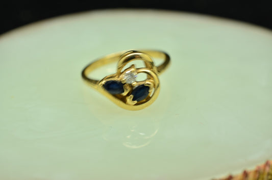 14K Yellow Gold Diamond & Blue Sapphire Three Stone Ring Band Size 5.75