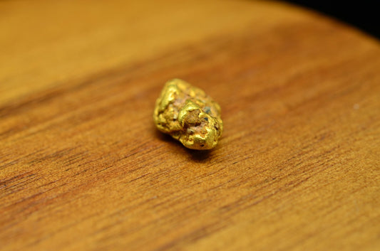 20K Yellow Gold natural gold nugget 1.8 grams 11.5mm X 7mm X 5mm