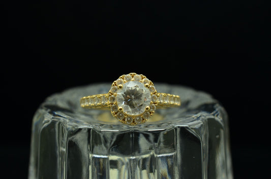 14K Yellow Gold Cubic Zirconia Halo Design Ring Band w/ Accents size 7