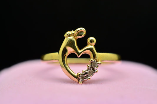 10K Yellow Gold Mother Child Heart 3 Stone Diamond Ring Band Size 6.75