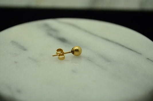 14K YELLOW GOLD 5mm  HOLLOW BEAD STUD EARRING -JUST ONE