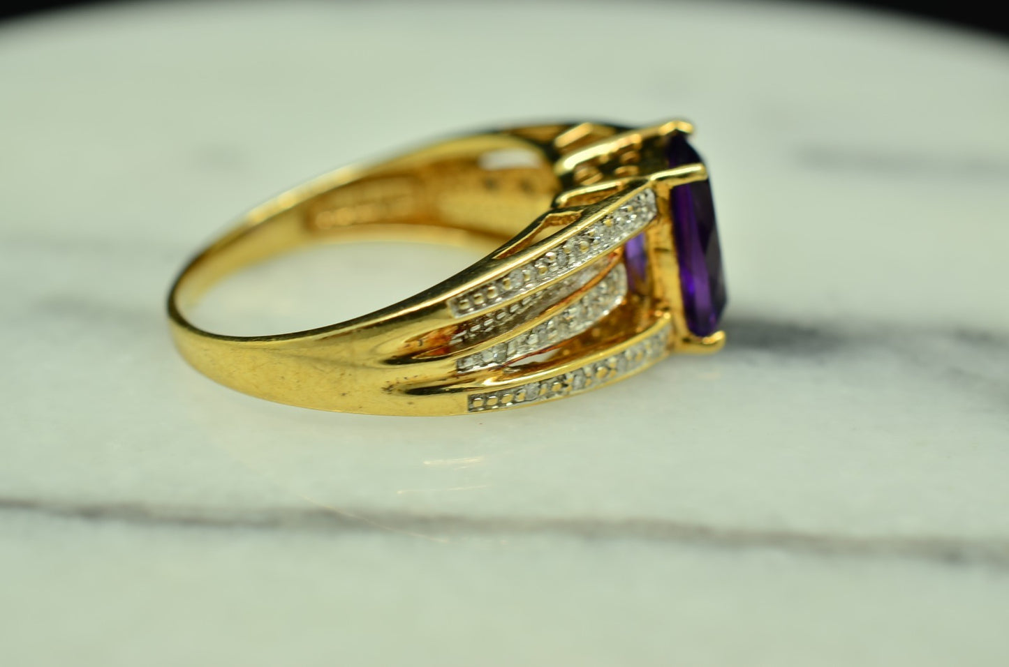 10K Yellow Gold Cushion Cut Amethyst Solitaire Ring Band w/ Diamonds Size 6.75