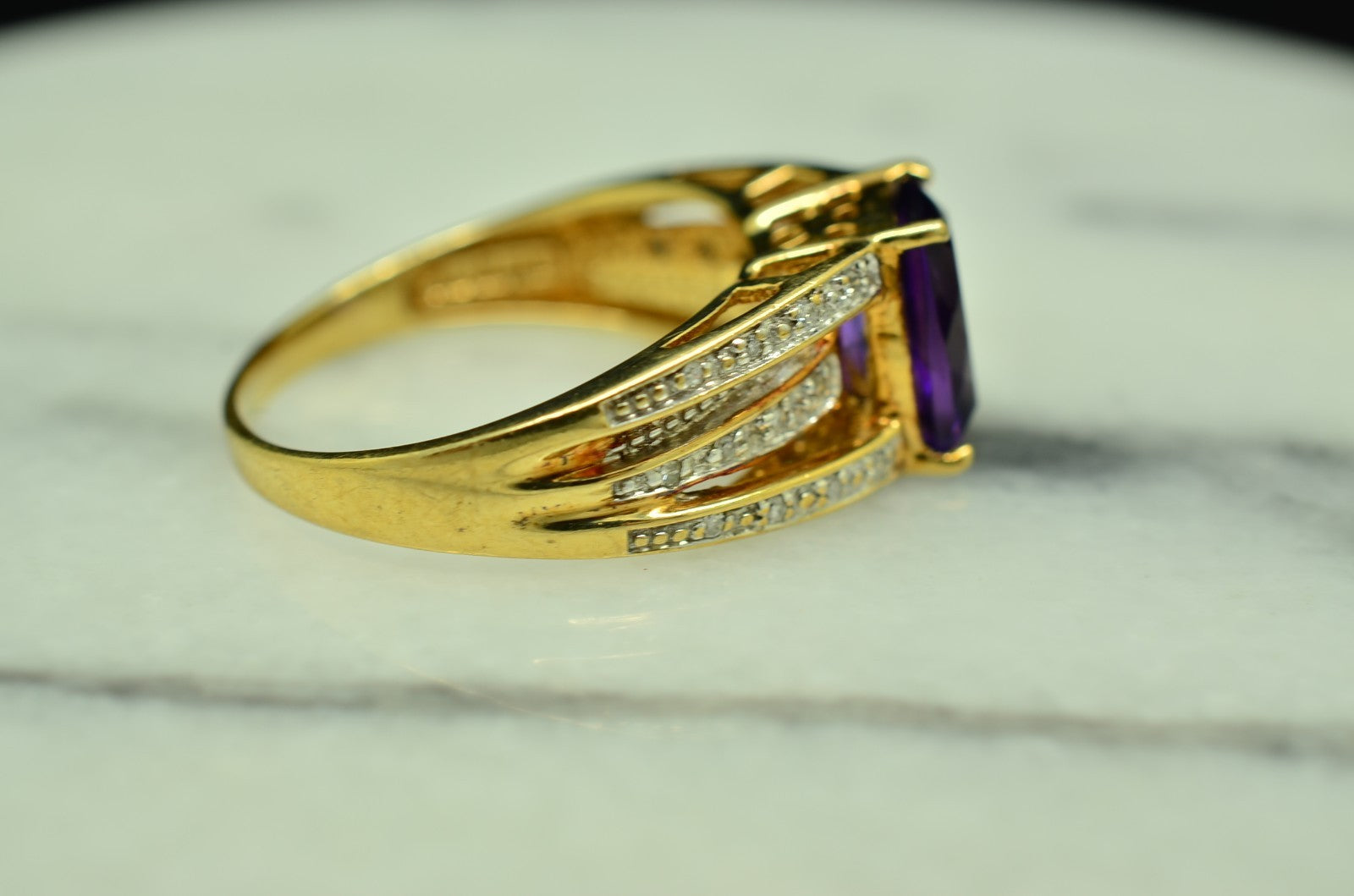 10K Yellow Gold Cushion Cut Amethyst Solitaire Ring Band w/ Diamonds Size 6.75