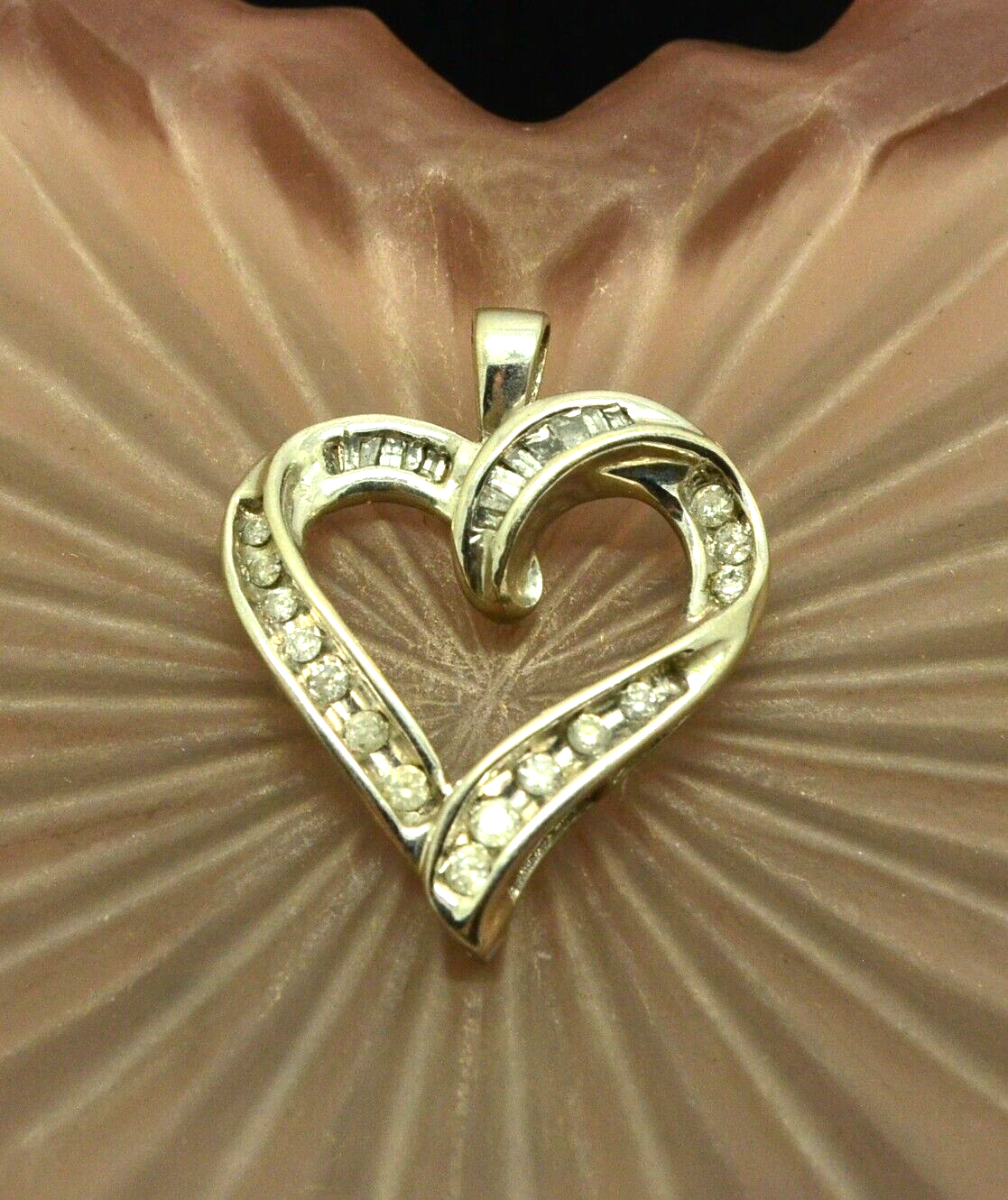 10K White Gold open heart pendant charm with diamonds 0.30 tcw