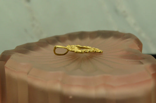 14K Yellow gold fancy swirly design open heart pendant charm