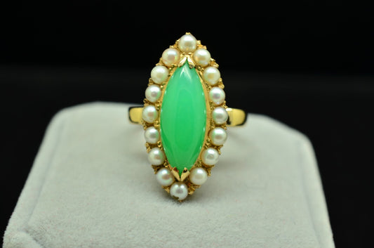 Antique Victorian 14K Yellow Gold Green Jade & Seed Pearl Halo Ring Size 7.25