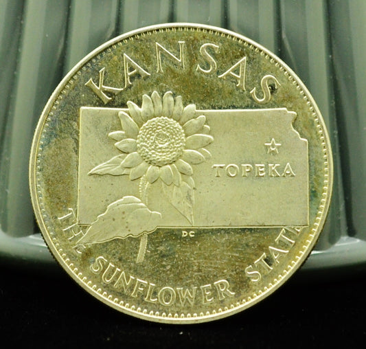 925 Silver Franklin Mint Art Round State of Kansas