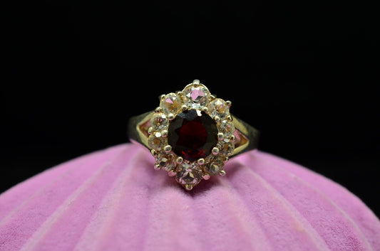 925 Sterling Silver Garnet and White Topaz Ring  Sz 6.75