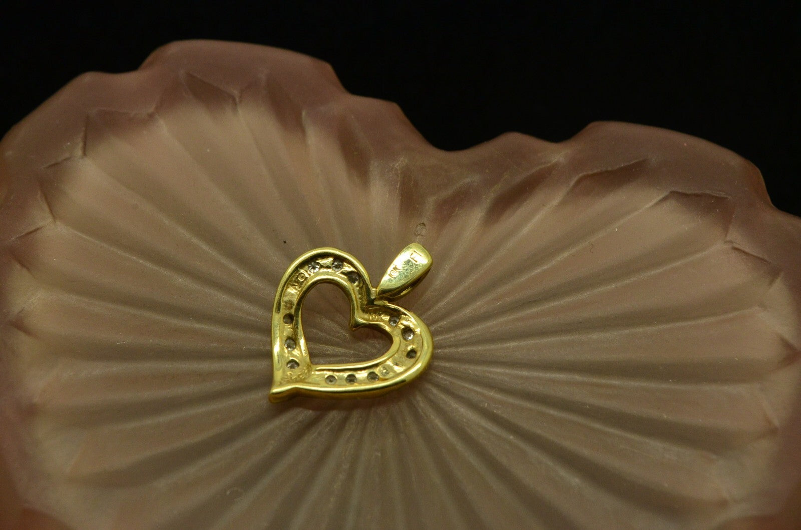10K Yellow & white gold open heart w/ diamonds pendant charm 1/4 tcw #D3784