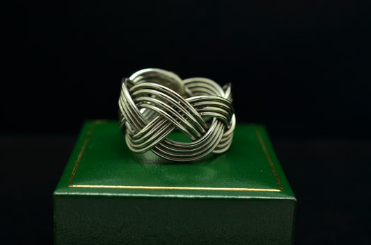 925 Sterling Silver Braided Wire Design Ring Band size 8 adj