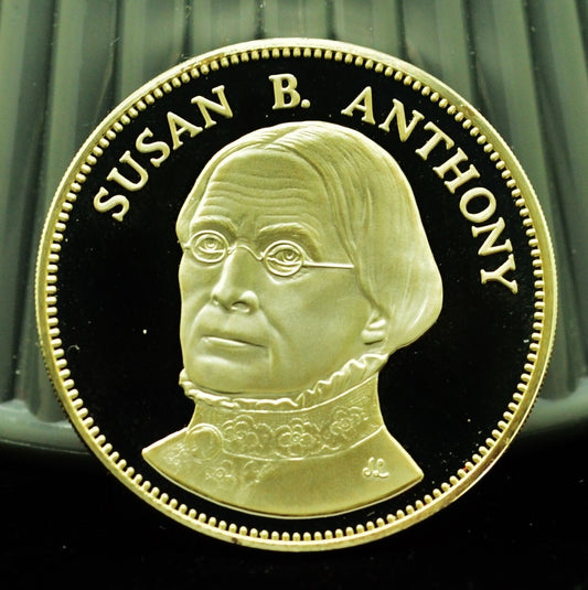 925 Silver Franklin Mint Art Round Valley Forge Susan B Anthony