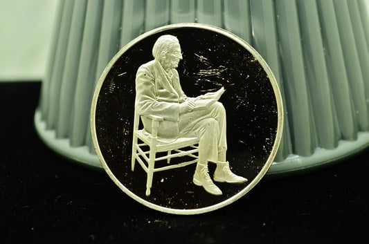 1973 Robinson Jeffers #50 Postmasters Of America Art Round 92.5% Silver