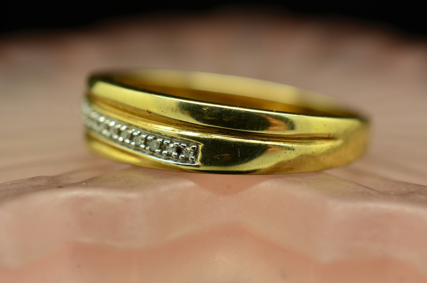 10K Yellow Gold 18 Stone Diamond Anniversary Ring Band 0.18 Carats Size 10.25