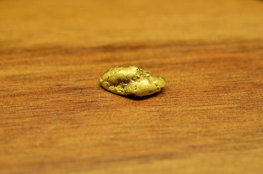20K Yellow Gold natural gold nugget 1.2 grams 10.5mm X 6.5mm X 3.5mm