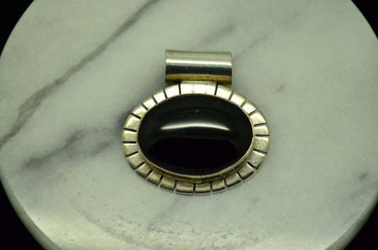 925 Sterling Silver oval black onyx solitaire pendant charm