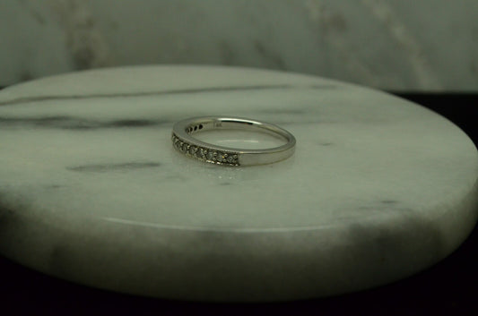 14K White gold 15 diamond anniversary ring band size 6.75 #D3798