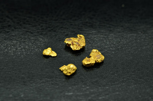 Lot of 18k-20k Yellow Gold tiny natural gold nuggets 1.0 gram