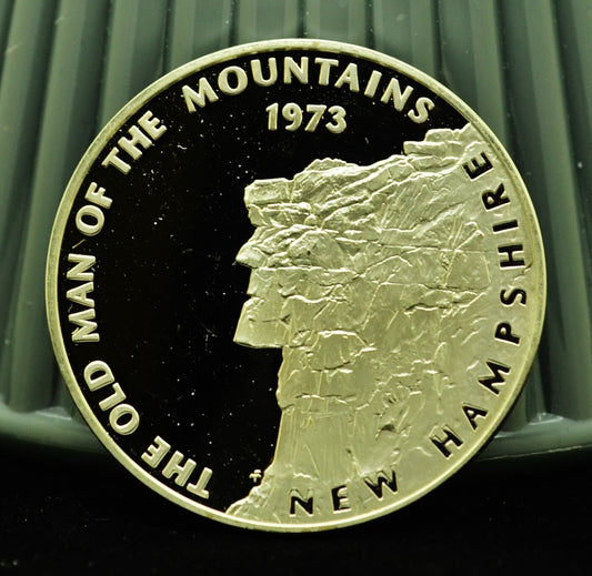 New Hampsire The Old Man Of The Mountains Franklin Mint Art Round 92.5% Silver