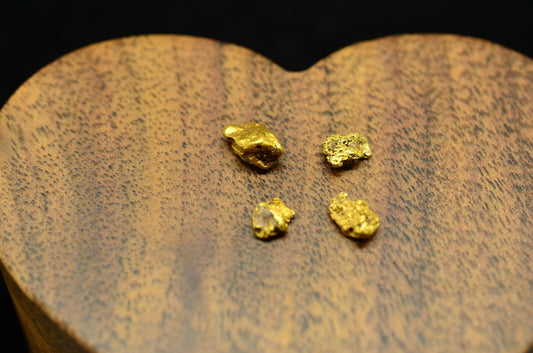 Lot of 18k-20k Yellow Gold tiny natural gold nuggets 1.0 gram