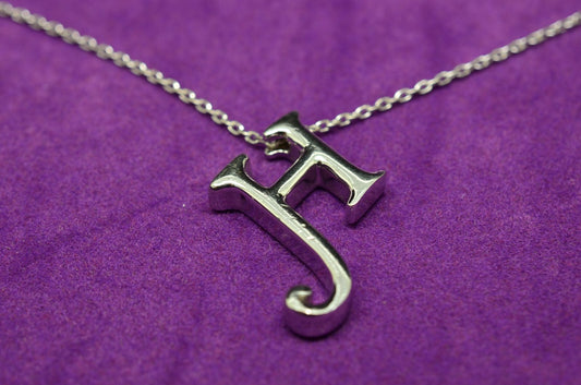 18" Silver Plated Initial "H" pendant cable chain necklace  1.1mm