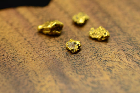 Lot of 18k-20k Yellow Gold tiny natural gold nuggets 1.0 gram