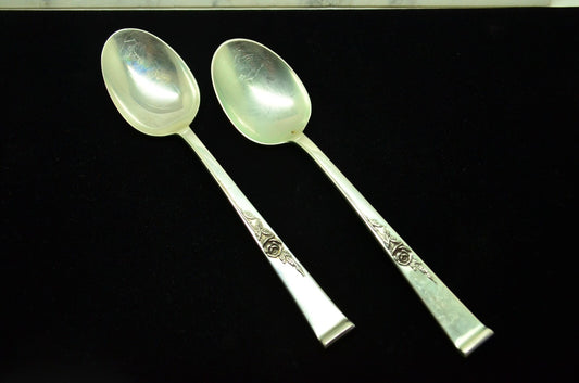 Lot of two 925 Sterling Silver spoons -Reed & Barton Classic Rose