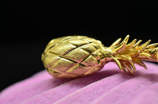 14K Yellow Gold Pineapple Pendant Charm -Hollow & Fairly Heavy