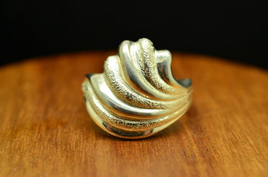925 Sterling Silver Flared Design Ring Band Size 7.75