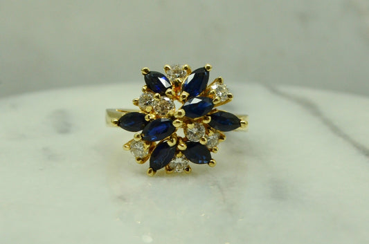 14K Yellow Gold blue sapphire & diamond cluster ring band size 6.75