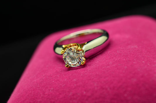14K White Gold Round Cubic Zirconia Engagement Ring Band Size 5.5