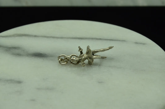 925 Sterling Silver dancing Ice Skater pendant charm