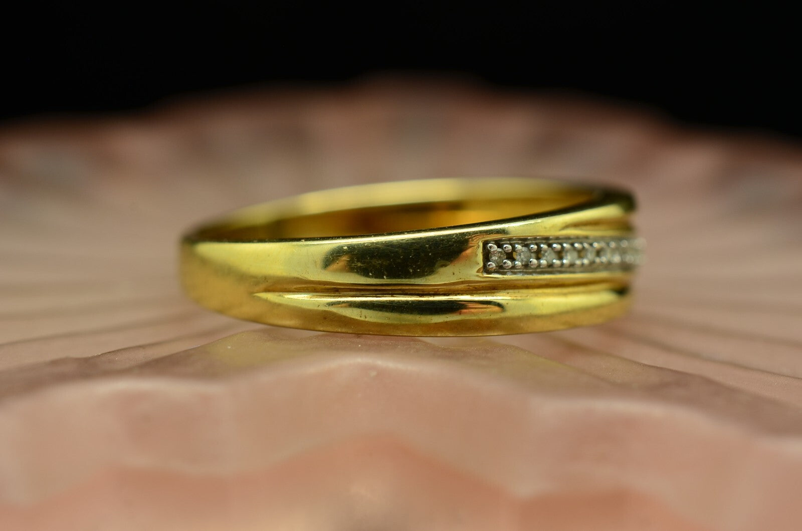 10K Yellow Gold 18 Stone Diamond Anniversary Ring Band 0.18 Carats Size 10.25