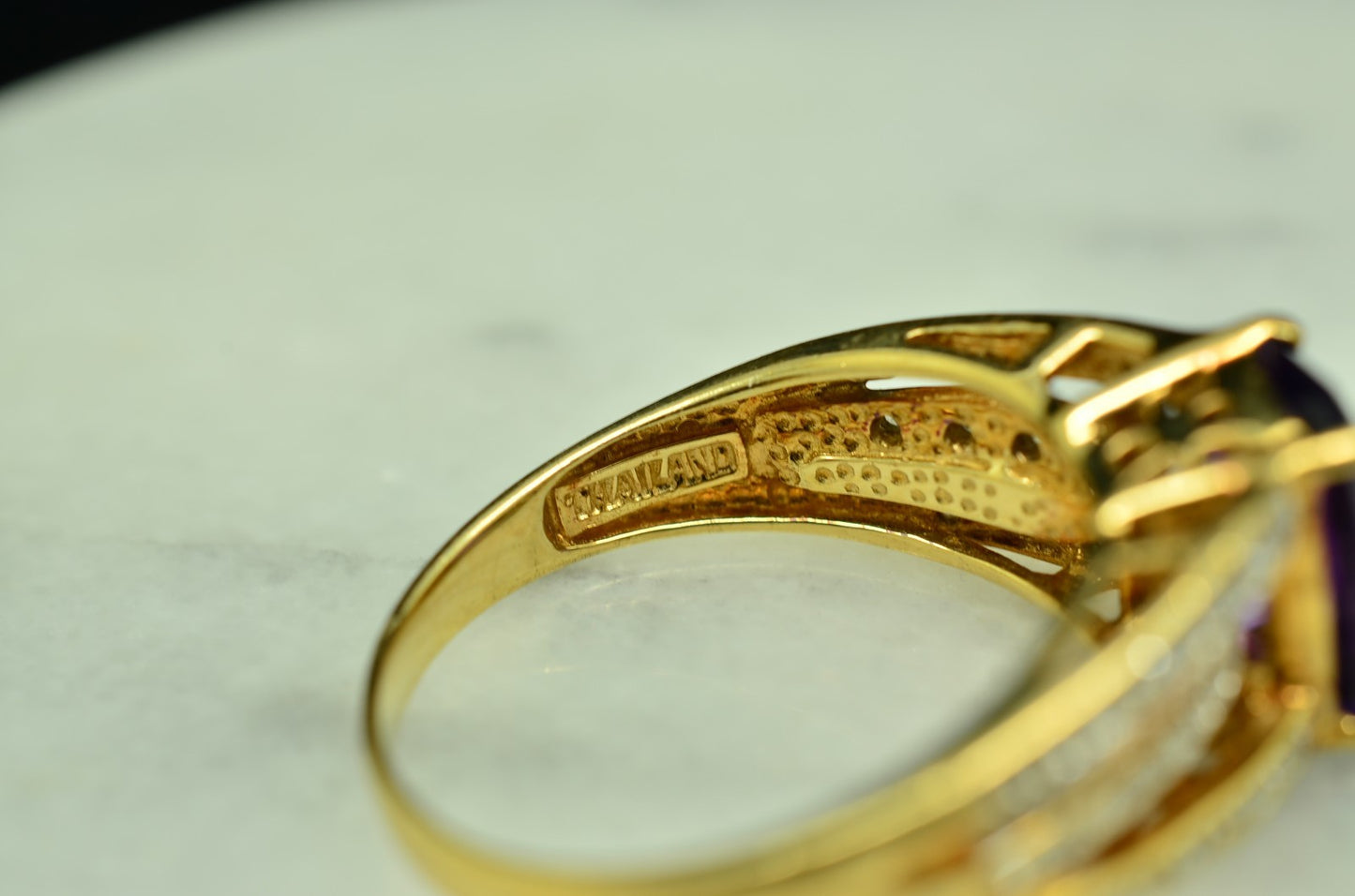 10K Yellow Gold Cushion Cut Amethyst Solitaire Ring Band w/ Diamonds Size 6.75