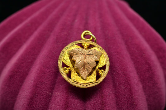 12K Yellow Gold Black Hills Gold Large Leaf Design Pendant Charm-Reversible