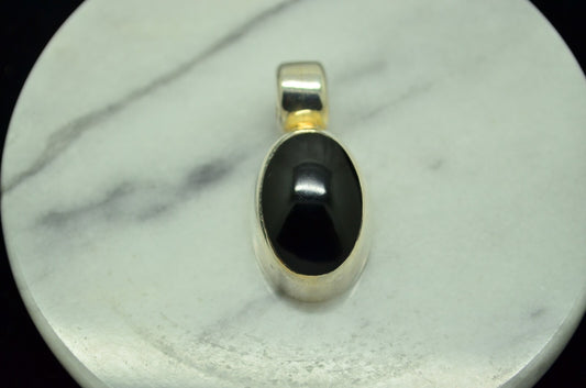 925 Sterling Silver oval black onyx solitaire pendant charm
