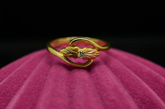 10K Yellow Gold Two Black Hills Gold Leaves Design Ring Band w/ Diamond Sz 4.75